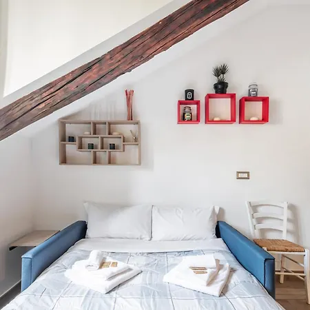 Guesthost - Piazza Castello Appartement Turin