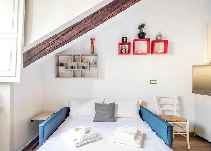 Guesthost - Piazza Castello *