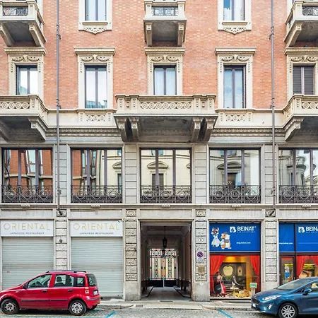 Apartment Guesthost - Piazza Castello
