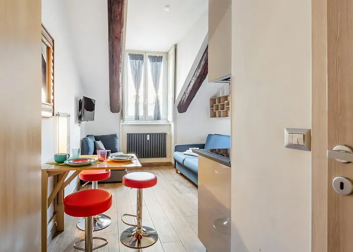 Guesthost - Piazza Castello Apartment Turin